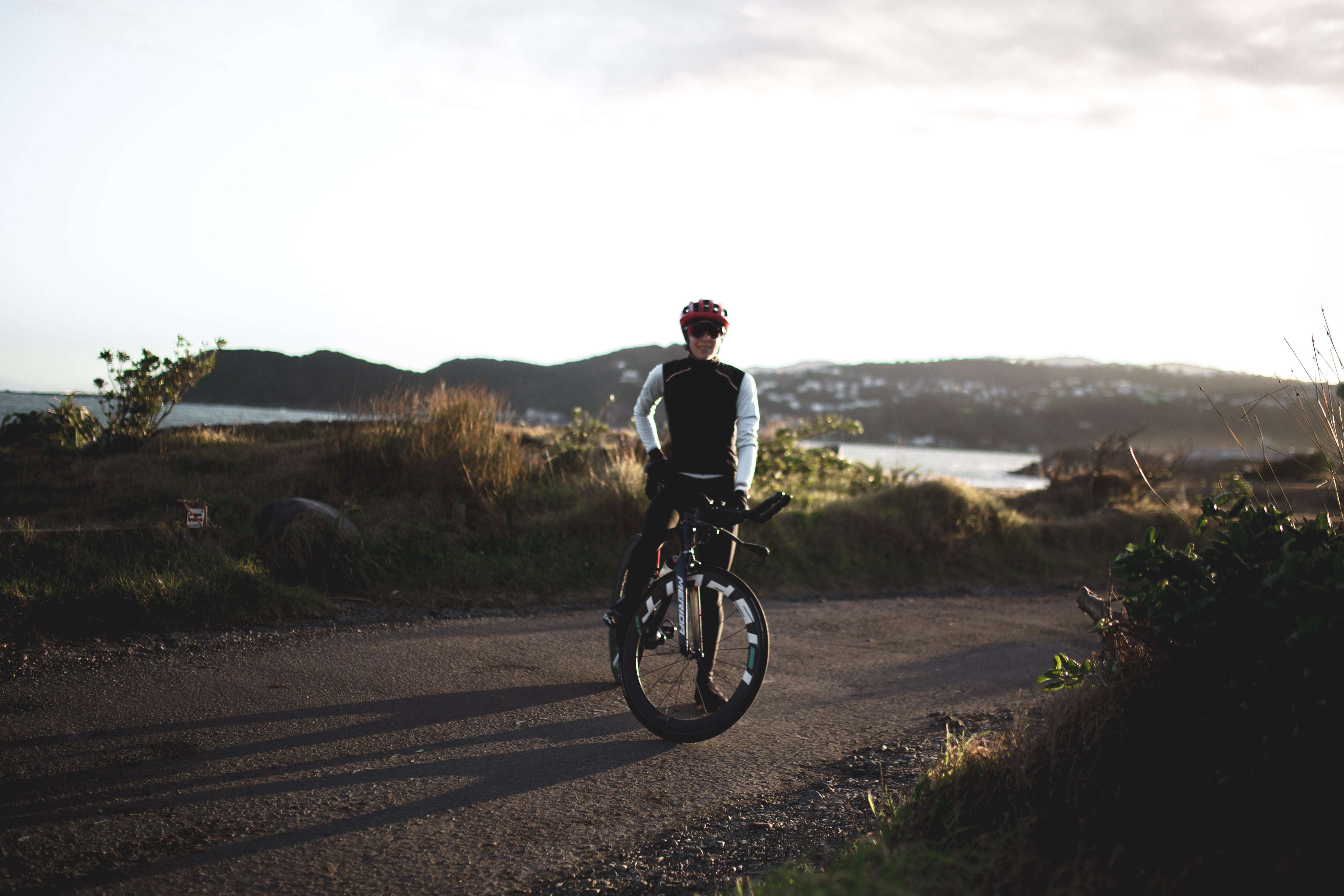 WHAT ARE THE BENEFITS OF CARBON BIKE WHEELS Negative Split Carbon