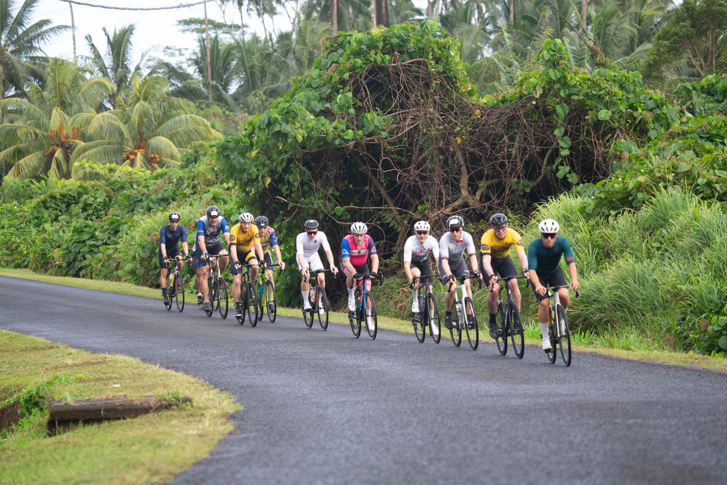 Negative Split Carbon Tour of Samoa Celebrates Record-Breaking Success