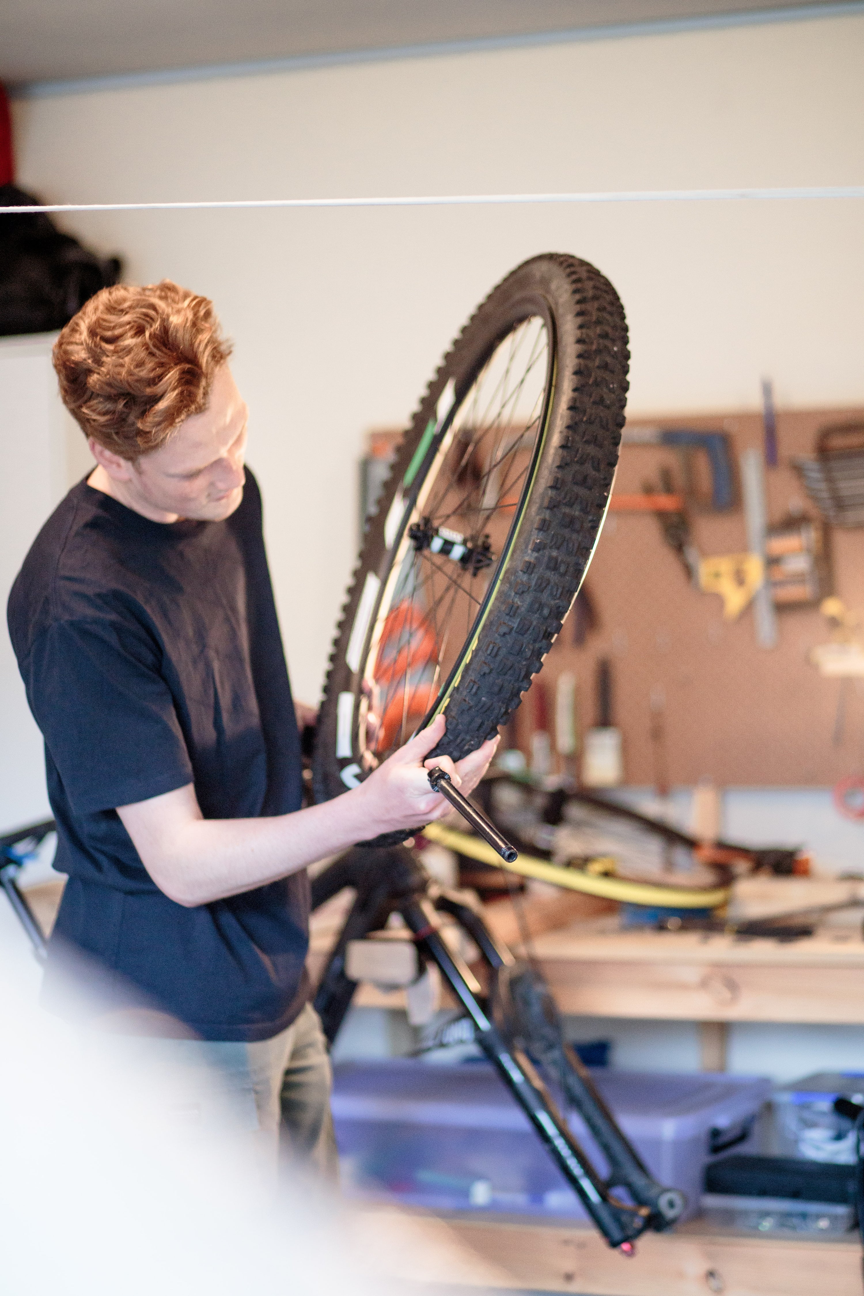 CAN CARBON WHEELS BE REPAIRED?